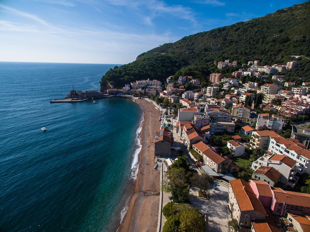 De Lux Apartments Петровац Экстерьер фото