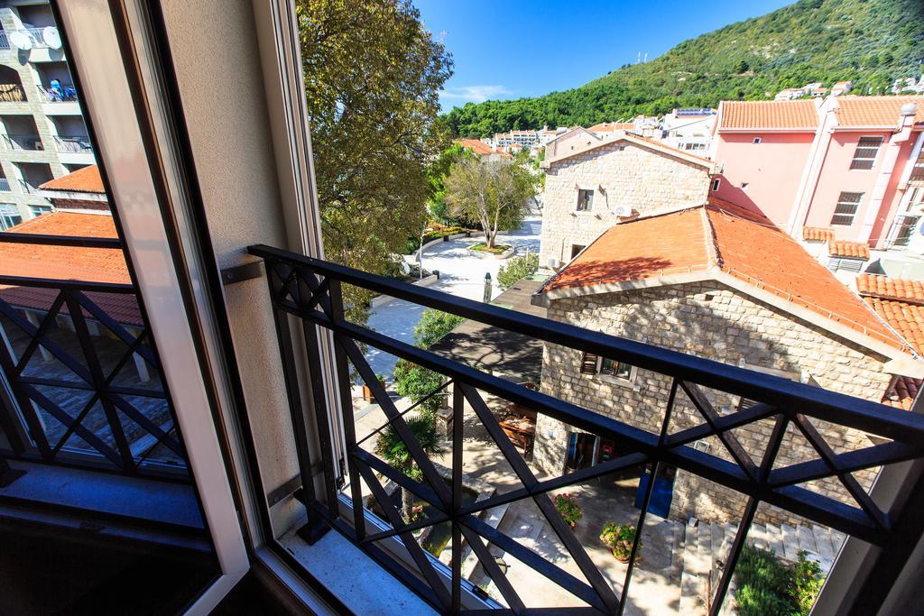 De Lux Apartments Петровац Экстерьер фото