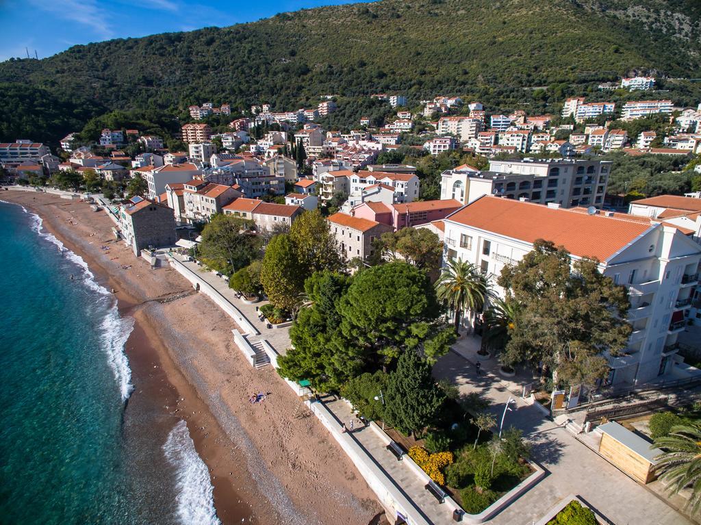 De Lux Apartments Петровац Экстерьер фото