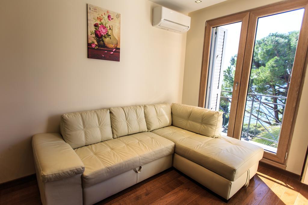 De Lux Apartments Петровац Экстерьер фото