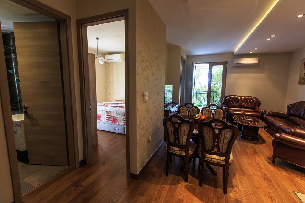 De Lux Apartments Петровац Экстерьер фото